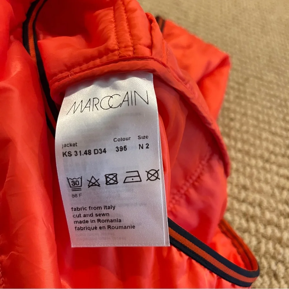 Marc Cain Sports Orange Hooded Puffer Vest N 2 (UK 10 US6) - Picture 2 of 6